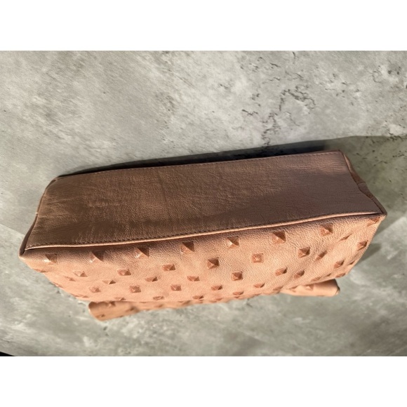 Marie Turnor Pyramid Stud lunch Bag Clutch Rose - Picture 4 of 10